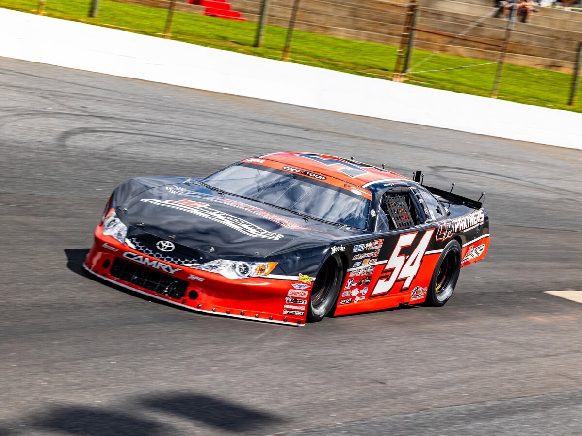 The JC Motorsports #54 Pro Late Model on track